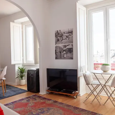 Alfama Amazing Scenic River And View Charming With 2 Bedrooms And Ac 19th Century Building *