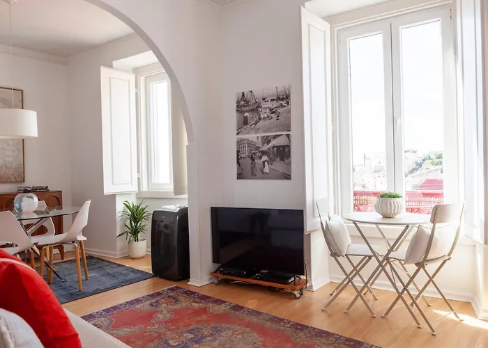 Alfama Amazing Scenic River And View Charming With 2 Bedrooms And Ac 19th Century Building *